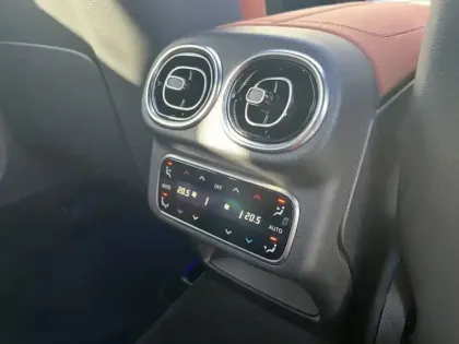 Photo 11 Mercedes Classe GLC 400 e Hybrid EQ 4MATIC AMG Line