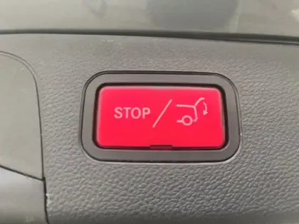 Photo 17 Mercedes Classe GLC SUV 300e 4MATIC AMG Line