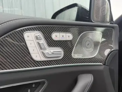 Photo 16 Mercedes Classe E AMG 63 S 4MATIC+