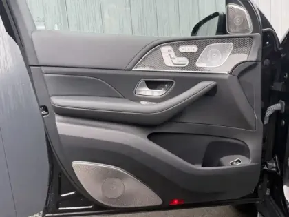 Photo 15 Mercedes Classe E AMG 63 S 4MATIC+