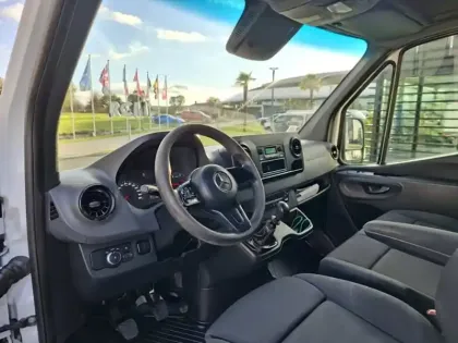 Photo 12 Mercedes Sprinter 514 Châssis cab 37 3,5t Propul.