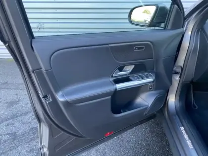 Photo 6 Mercedes GLA 250 e Progressive Line