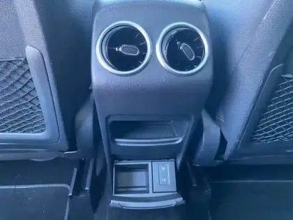 Photo 22 Mercedes GLA 250 e Progressive Line