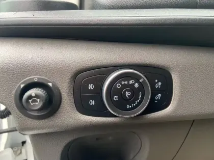 Photo 16 Ford Transit Fourgon Fg T310 L2H2 2.0 EcoBlue 130ch S&S Trend Business