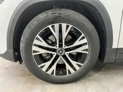 Photo 8 Mercedes GLA 200 d Progressive Line