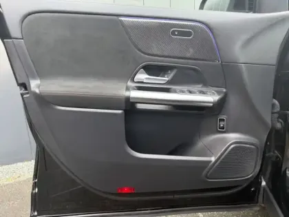 Photo 15 Mercedes GLA 200 AMG Line