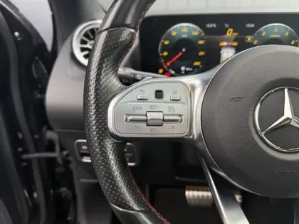 Photo 21 Mercedes GLA 200 AMG Line