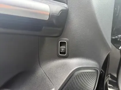 Photo 18 Mercedes GLA 200 AMG Line