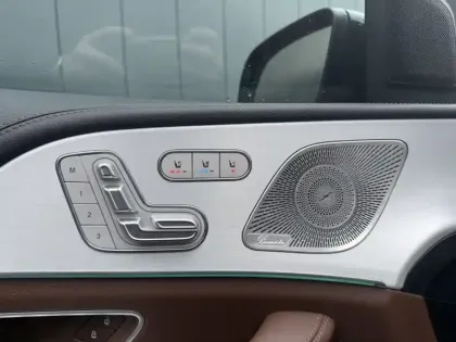 Photo 22 Mercedes GLE 350 de Hybrid EQ 4MATIC AMG Line SUV/1