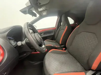 Photo 14 Toyota Aygo 1.0 VVT-i 72 Design pack zen