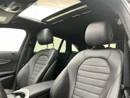 Photo 15 Mercedes EQC 400 4MATIC AMG line