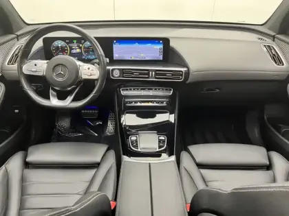 Photo 10 Mercedes EQC 400 4MATIC AMG line