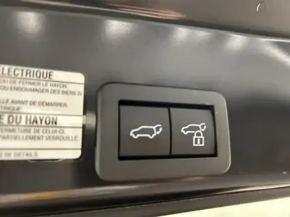 Photo 13 Toyota Yaris Hybride 1.5 130H GR SPORT PACK TECHNO + TOIT PANO