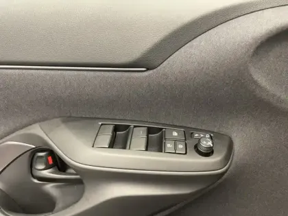 Photo 21 Toyota Yaris Hybride 1.5 130H GR SPORT PACK TECHNO + TOIT PANO