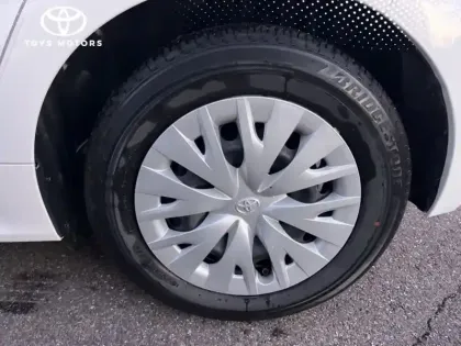 Photo 8 Toyota Yaris Hybride 116h Dynamic