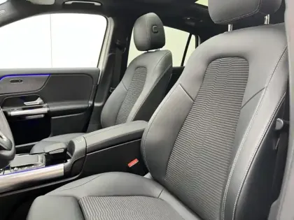 Photo 10 Mercedes GLA 200 Progressive Line