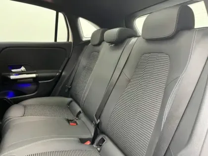 Photo 11 Mercedes GLA 200 Progressive Line