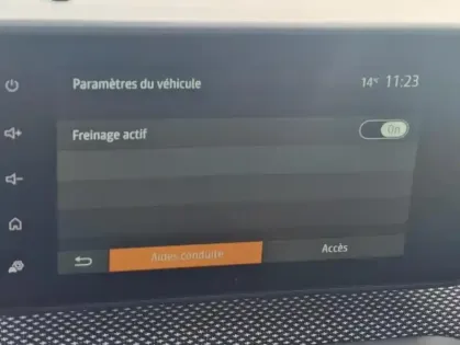 Photo 26 Dacia Sandero Expression TCe 90