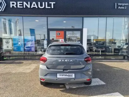 Photo 24 Dacia Sandero Expression TCe 90