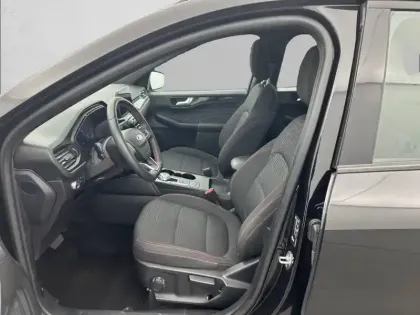 Photo 38 Ford Kuga  2.5 Duratec 190 ch FlexiFuel FHEV E85 Powershift