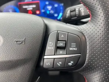 Photo 22 Ford Kuga  2.5 Duratec 190 ch FlexiFuel FHEV E85 Powershift