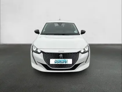 Photo 57 Peugeot 208  Electrique 50 kWh 136ch