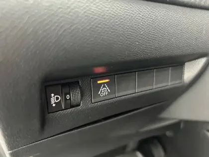 Photo 27 Peugeot 208  Electrique 50 kWh 136ch