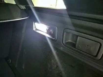 Photo 24 Peugeot 308  SW Hybrid 145 e-DCS6