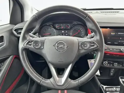 Photo 8 Opel Crossland  1.2 Turbo 130 ch BVA6