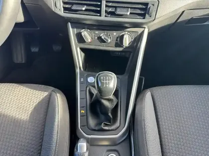 Photo 11 Volkswagen Taigo  1.0 TSI 116 BVM6