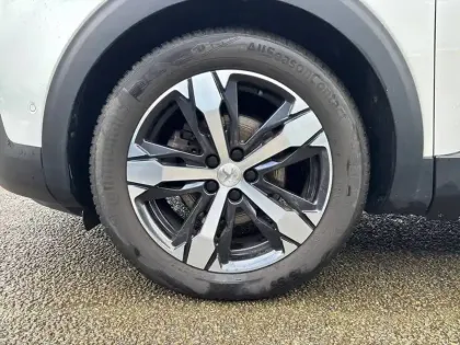 Photo 12 Peugeot 3008  1.6 THP 165ch S&S EAT6