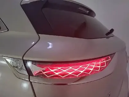 Photo 16 DS DS 7 DS7 Crossback Hybride 300 E-Tense EAT8 4x4