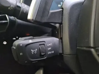 Photo 27 DS DS 7 DS7 Crossback Hybride 300 E-Tense EAT8 4x4