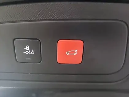 Photo 35 DS DS 7 DS7 Crossback Hybride 300 E-Tense EAT8 4x4