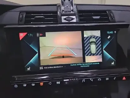 Photo 19 DS DS 7 DS7 Crossback Hybride 300 E-Tense EAT8 4x4