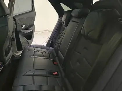 Photo 11 DS DS 7 DS7 Crossback Hybride 300 E-Tense EAT8 4x4