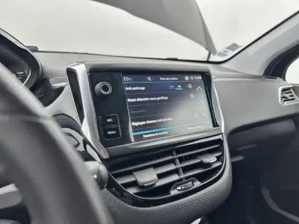 Photo 19 Peugeot 2008  PureTech 110ch S&S BVM6