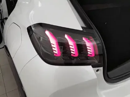 Photo 16 Peugeot 208  BlueHDi 100 S&S BVM6