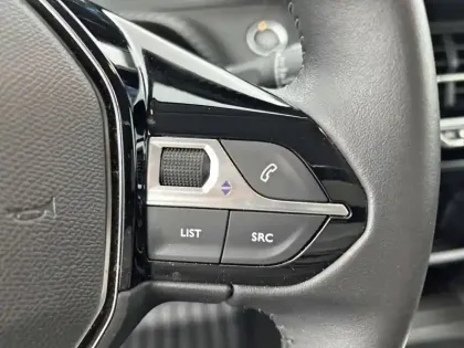 Photo 21 Peugeot 208 Gén. II Ph1 NG Active Pack 5