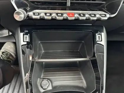 Photo 26 Peugeot 208 Gén. II Ph1 NG Active Pack 5