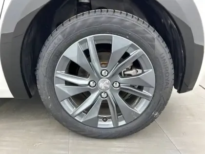 Photo 12 Peugeot 208 Gén. II Ph1 NG Active Pack 5