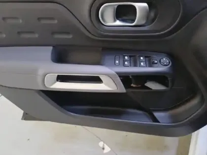 Photo 31 Citroën C5 aircross  Hybride Rechargeable 225 S&S e-EAT8