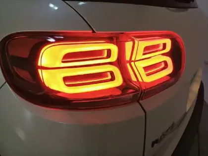 Photo 16 Citroën C5 aircross  Hybride Rechargeable 225 S&S e-EAT8