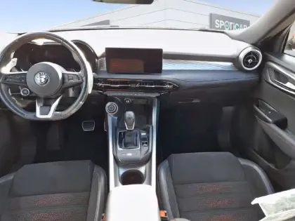 Photo 15 Alfa Romeo Tonale  1.5 Hybrid 160 ch VGT TCT7