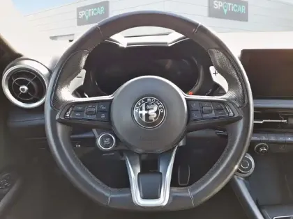 Photo 19 Alfa Romeo Tonale  1.5 Hybrid 160 ch VGT TCT7