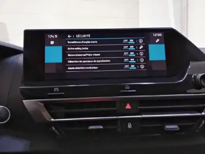 Photo 108 Citroën C4  BlueHDi 110 S&S BVM6