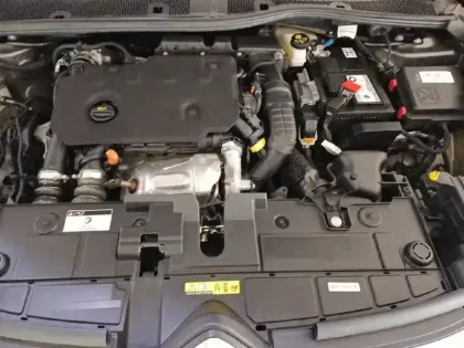 Photo 15 Citroën C4 Gén. III Ph1 Shine 5