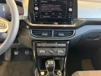 Photo 12 Volkswagen T-cross  1.0 TSI 95 Start/Stop BVM5