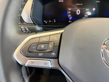 Photo 19 Volkswagen T-cross  1.0 TSI 95 Start/Stop BVM5