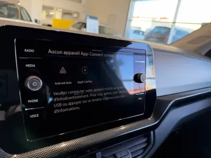 Photo 16 Volkswagen T-cross  1.0 TSI 95 Start/Stop BVM5